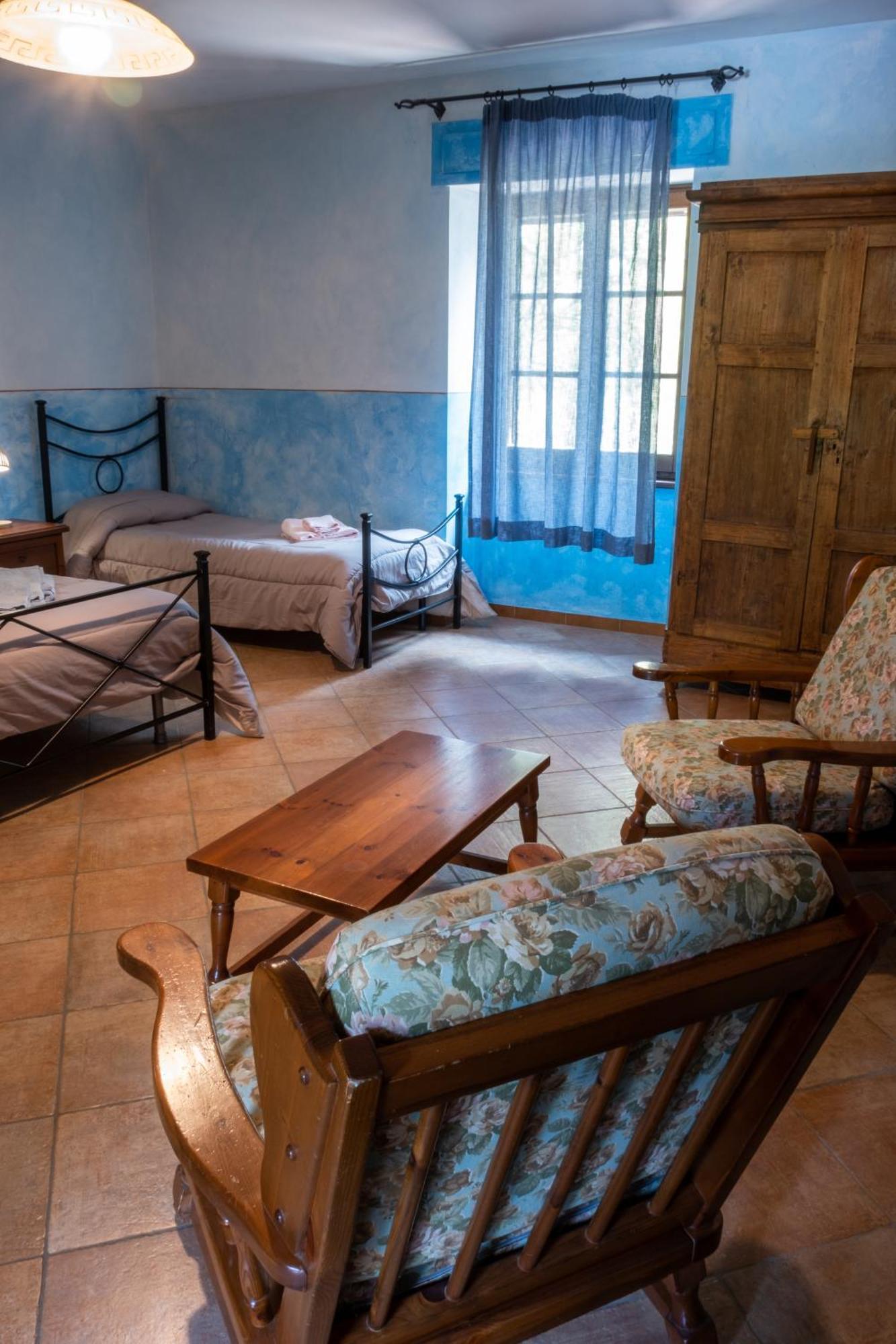 Bio Agriturismo Aia Del Tufo Сорано Экстерьер фото
