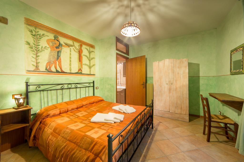 Bio Agriturismo Aia Del Tufo Сорано Экстерьер фото
